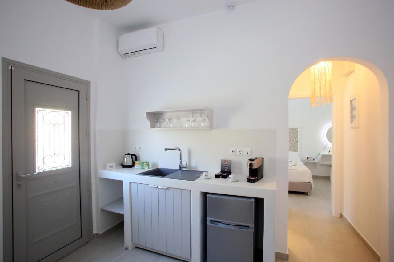 Elia Privileged Suites Andros Ανδροσ Extérieur photo